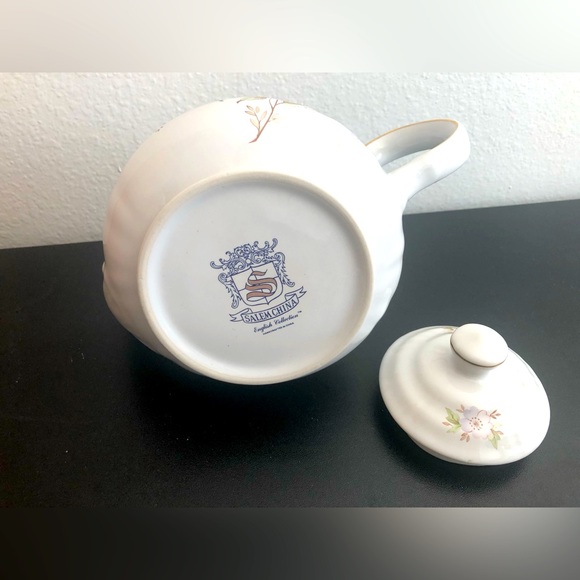 Salem China English Collection Teapot - Picture 4 of 6